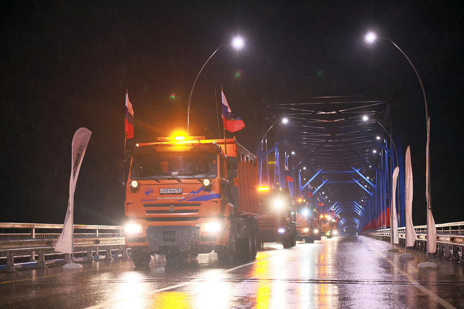 Открытие  Высокогорского моста через Енисей.